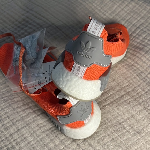 Adidas boost Originals in orange size EU 38 or US 7.5 - Picture 5 of 7